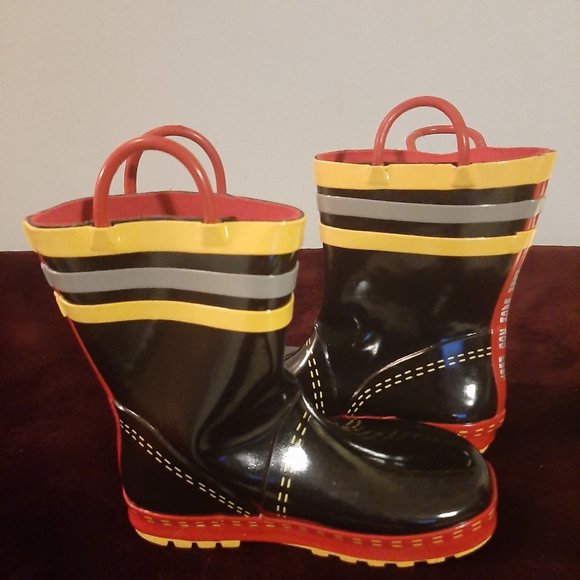 Rainpals , boys rubber rainboot, fire department , youth size 12 - Picture 4 of 4
